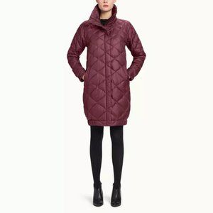 Nau Women's Cocoon Down Trench Coat - Maroon